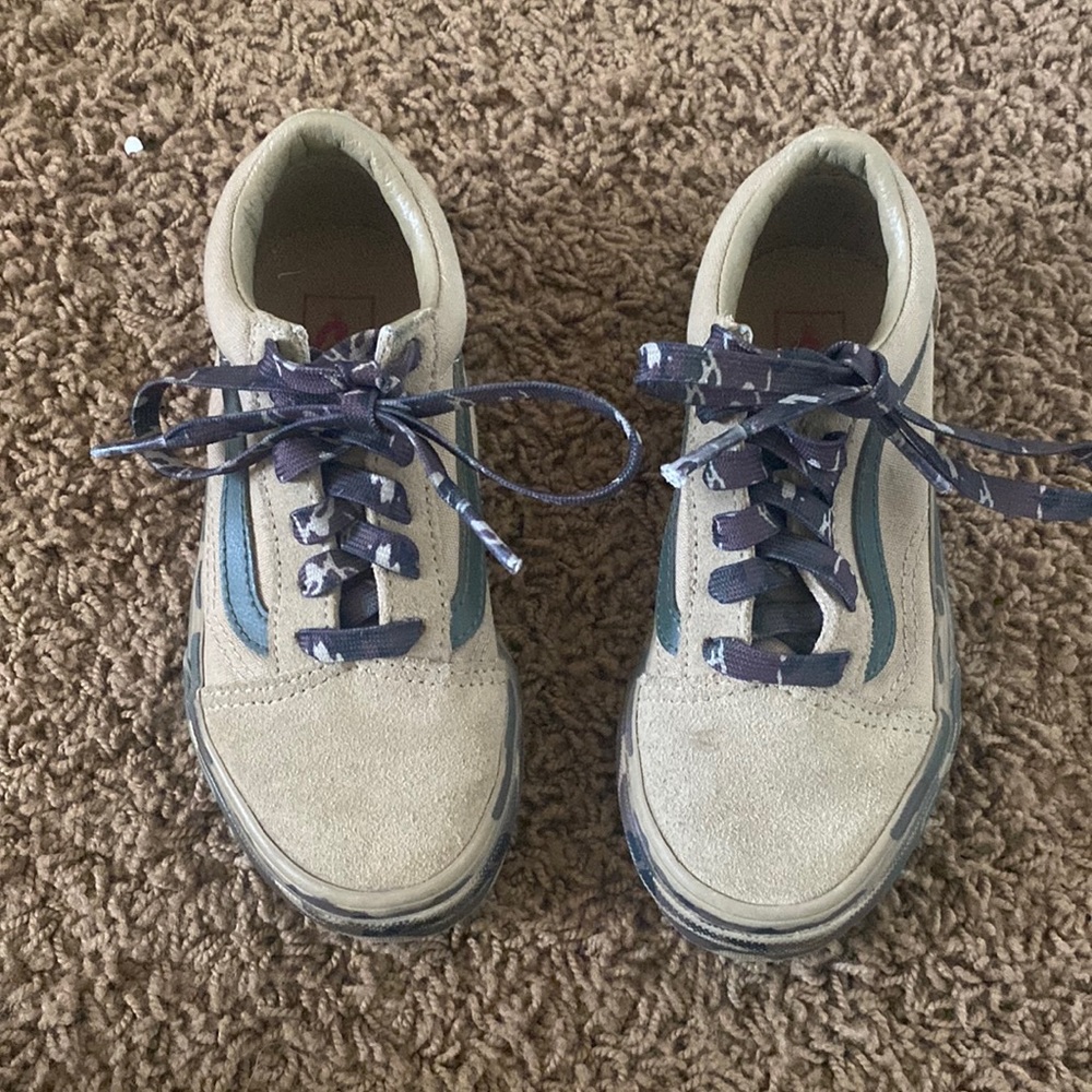 Kids size 13, camo Vans.